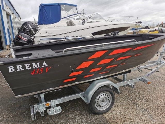 Les bateaux de pêche neufs BREMA 435 V FISHING PLUS